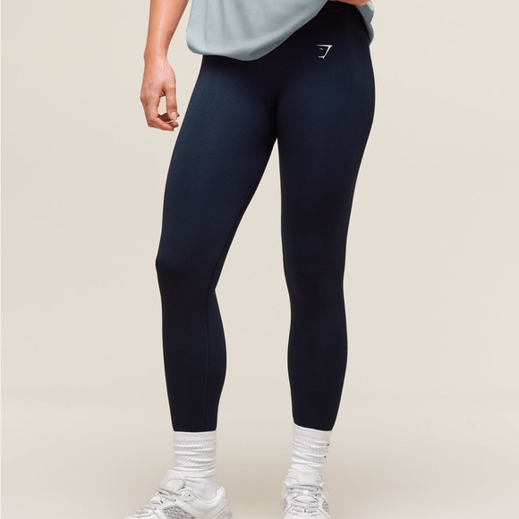 Gymshark Gray High-Waisted Leggings - Picture 1 of 7